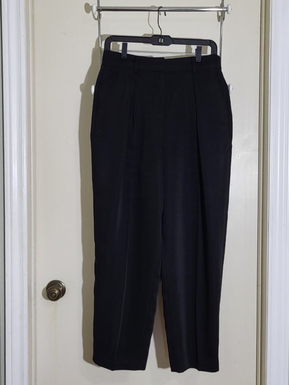 RW&CO. Black Wide-Leg High-Waist Trousers - Picture 2 of 14